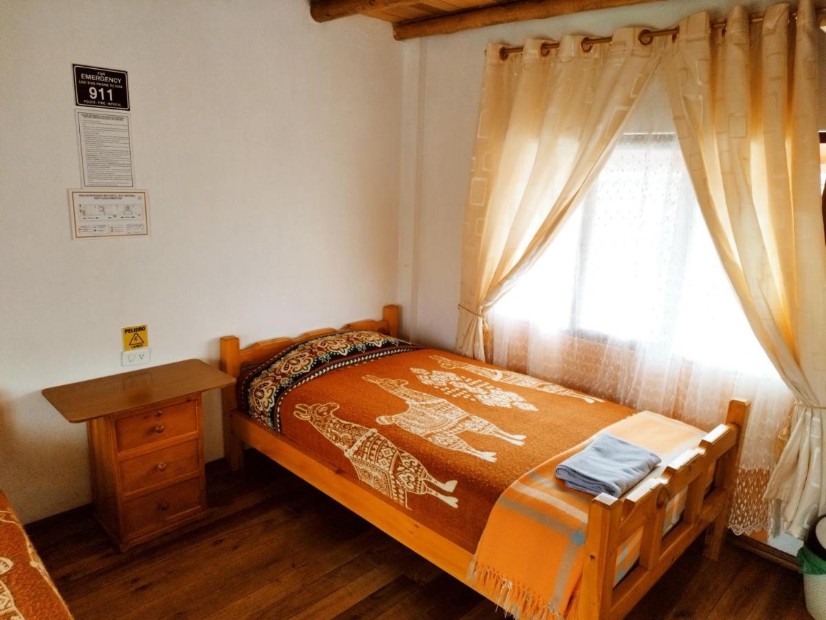 Hostal Taita Cristobal Isinlivi Exterior photo